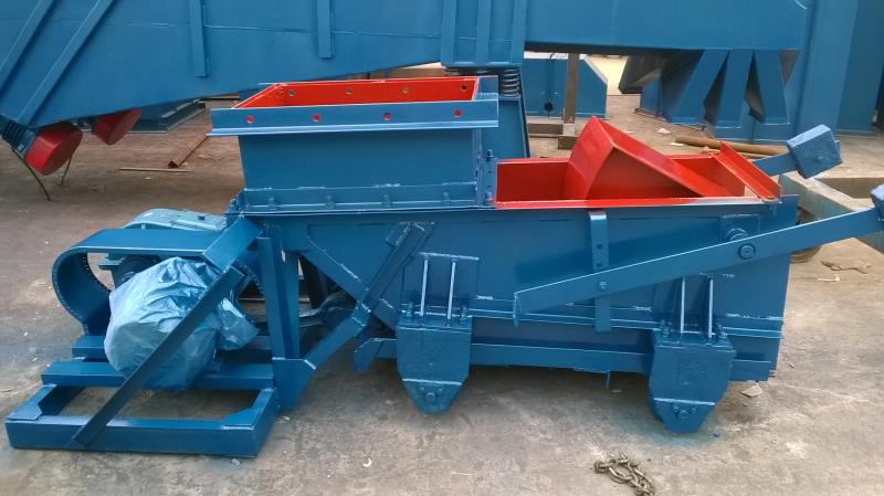 K型往復(fù)式給煤機