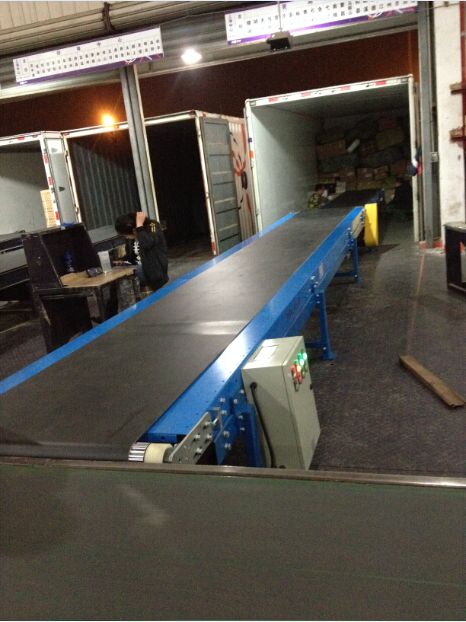 物流分揀伸縮皮帶機(jī) 物流分揀伸縮皮帶機(jī)