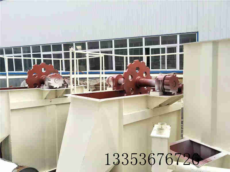 板鏈斗式提升機(jī) 板鏈斗式提升機(jī)